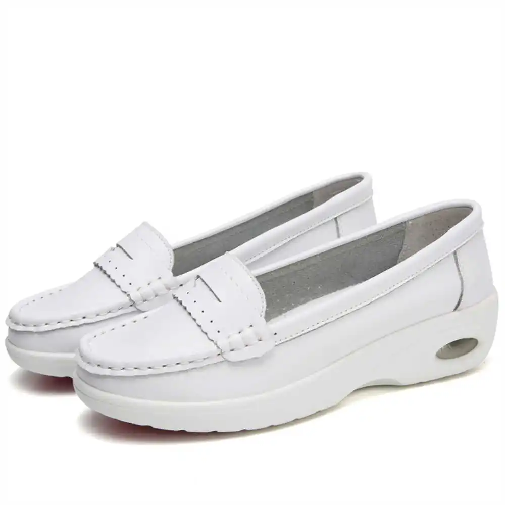 Thick Sole Slipon White Traine - Wedding Supply Store Canada 리뷰 및 가격
